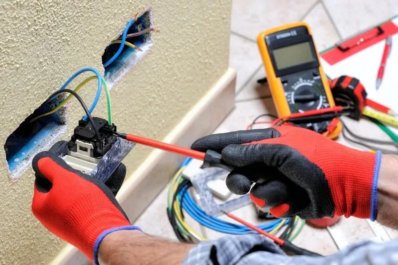  Barış Mah Elektrikçi